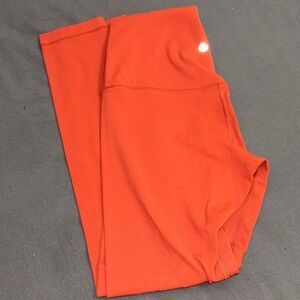 Lululemon aligns high rise 25”